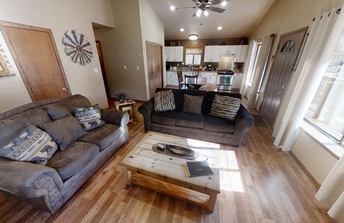 Red River Cabin | Riverside Cabin - In Town - New Property - Pet Friendly