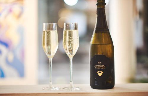 Powisle Apartment | Riverside Comfort Studio by BookingHost