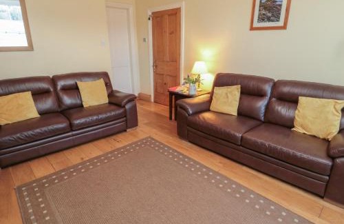 Warkworth House | Riverside Cottage