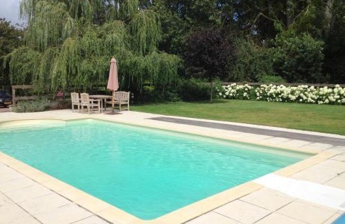 Cinais House | Riverside Hideaway in Cinais