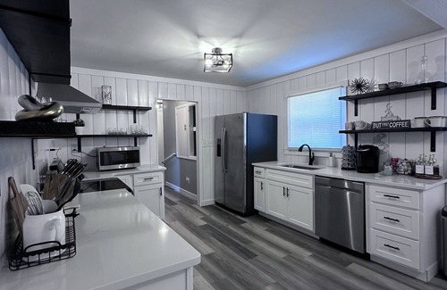 Grafton House | Riverside Home - Modern meets comfort