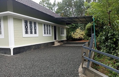 Devikolam House | Riverside Homestay by nature