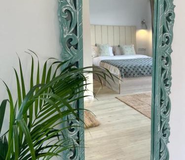 Siolim Hotel | Riverside Luxe Living