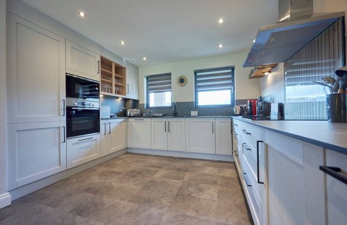 Keswick Cottage | Riverside Park 4