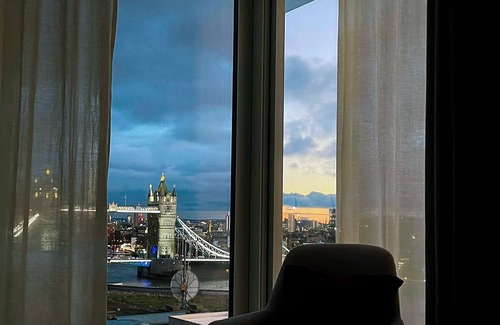 Billingsgate Apartment | Riverside Penthouse II | Pro-Managed