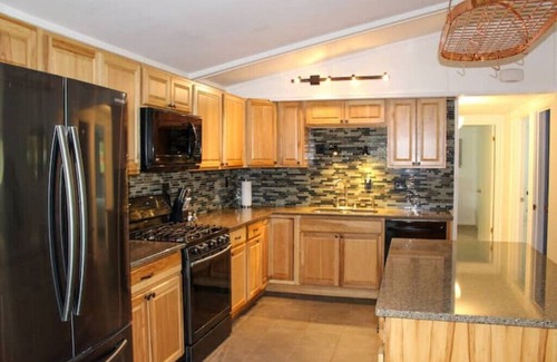 Upper Peninsula Michigan House | Riverside Road - Explore MQT