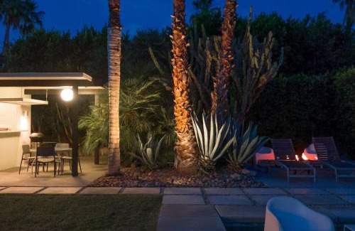 Tahquitz River Estates House | Riverside