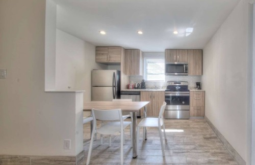 Pompano Beach Condo | Riverside Vacation Rentals by Rocketstay