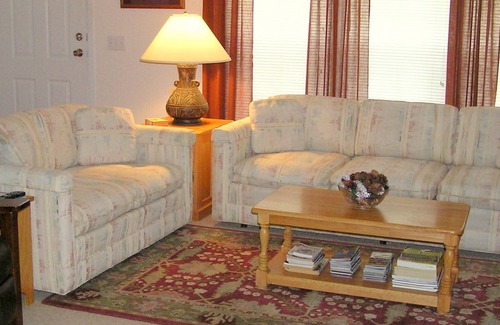 Franklin Cottage | Riversong - Waterfront Mountain Rental