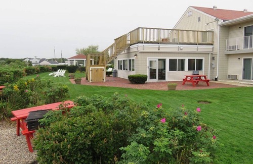 South Yarmouth Resort | Riverview Resort on Cape Cod 150 night. Available Aug 18th-22nd "ONLY"