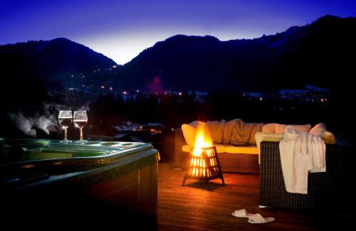 Montriond Ski Chalet | Riverwood Lodge