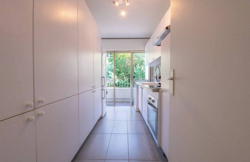 La Croix des Gardes Apartment | Riviera Escape – Sea View, Pool & Tennis