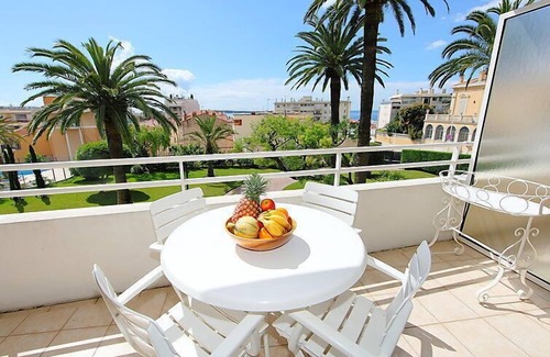 Cannes City Centre Apartment | Riviera Park by Interhome