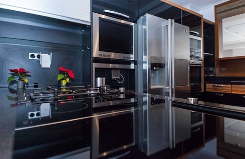 Voula Apartment | Riviera Retreat 3 Bd Voula Luxury Haven