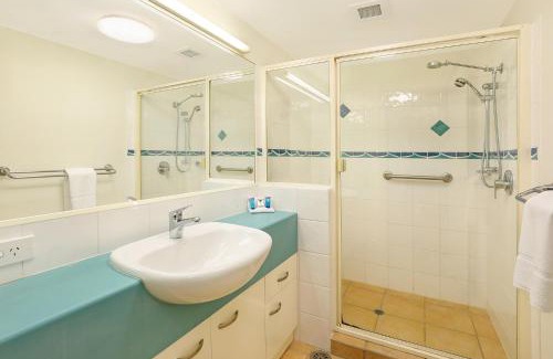 Golden Beach Apartment | Riviere on Golden Beach
