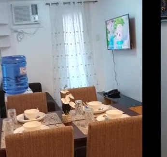 Sasa Apartment | Rj condotel @arezzo place davao