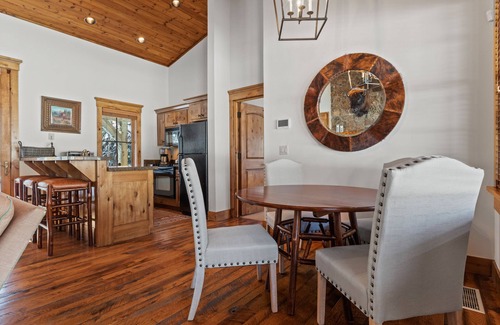 John Dodge House | RMR: Grand View Retreat Home in Wilson