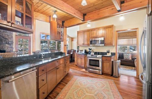 Teton Village House | RMR: The Village House in Teton Village