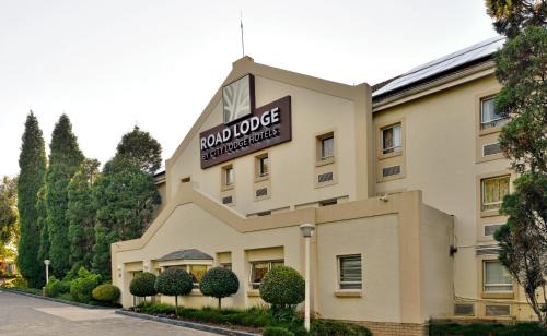 Germiston Hotel | Road Lodge JNB Airport