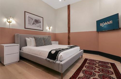Arts/Warehouse District Apartment | Roami at The Lola Near French Qtr #26