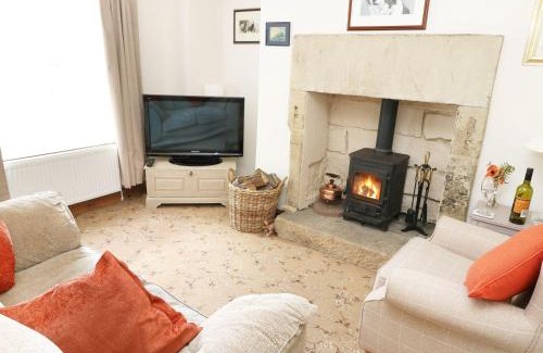 Beeley House | Robin Cottage - 2 The Meadows