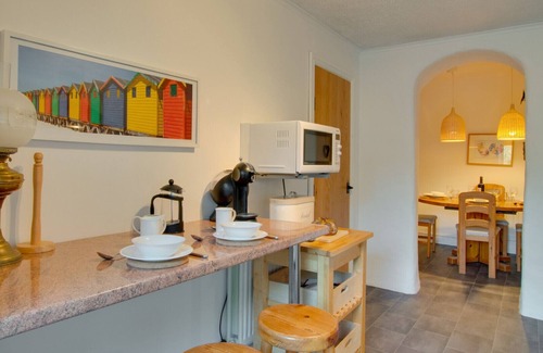 Reynoldston House | Robin Cottage - Two Bedroom House, Sleeps 4