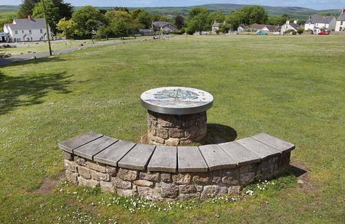Reynoldston House | Robin Cottage - Two Bedroom House, Sleeps 4