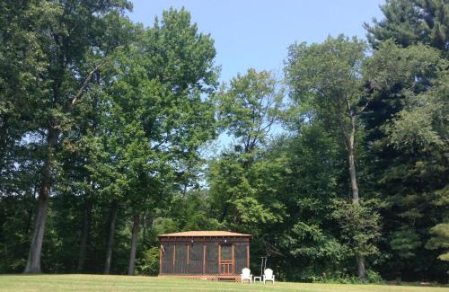 Milton Hotel | Robin Hood Motel