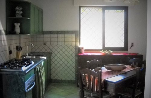 Roca Vecchia House | Roca Vecchia: Villa on the sea, with garden and veranda!