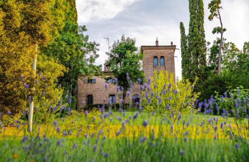 Sassuolo Villa | Rocchetta Cionini - a Castle overlooking the Motor Valley
