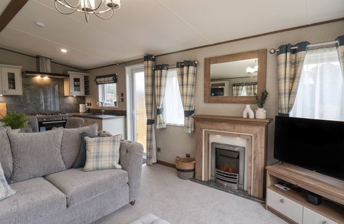 Flamborough Cottage | ROCK ON TOMMY, pet friendly, character holiday cottage in Bridlington