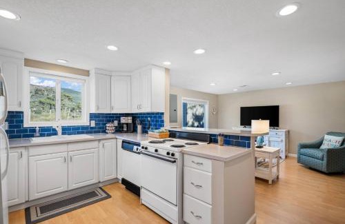 Rockaway Beach House | Rockaway Beach Cottage