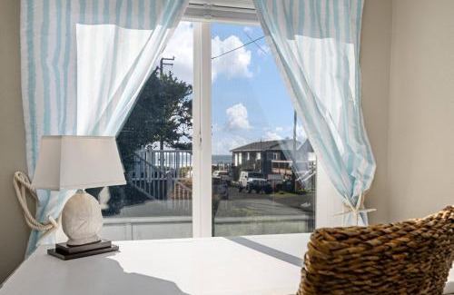 Rockaway Beach House | Rockaway Beach Cottage