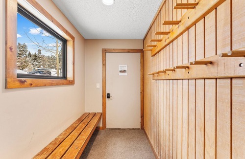 Historic District Villa | Rockridge #49