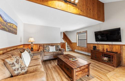 Historic District Villa | Rockridge 59 by Summit County Mountain Retreats