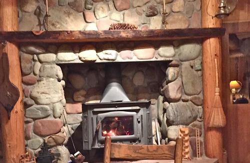 Missouri Heights Cottage | Rocky Mountain Paradise (read our reviews!)