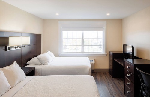 Charlottetown Hotel | Rodd Royalty