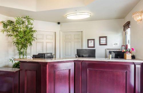 Beaumont Hotel | Rodeway Inn Beaumont