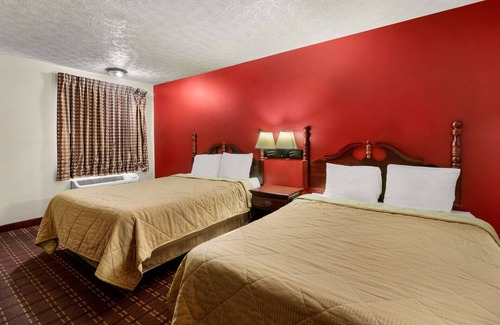 Dickson Hotel | Rodeway Inn Dickson