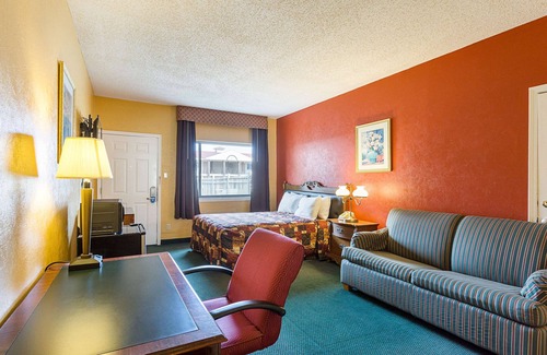 Roswell Hotel | Rodeway Inn Roswell West