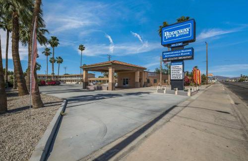 Blythe Hotel | Rodeway Inn & Suites Blythe I-10