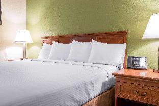 Grand Haven Hotel | Rodeway Inn