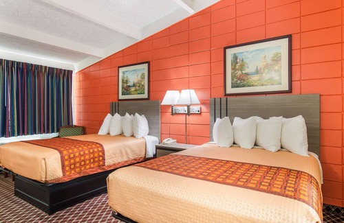 Nashville Hotel | Rodeway Inn