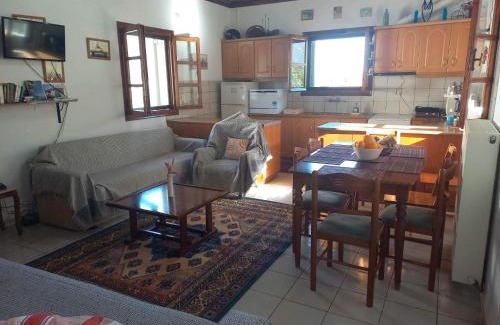 Leonidio House | Rodomelo House - 3 Bedrooms