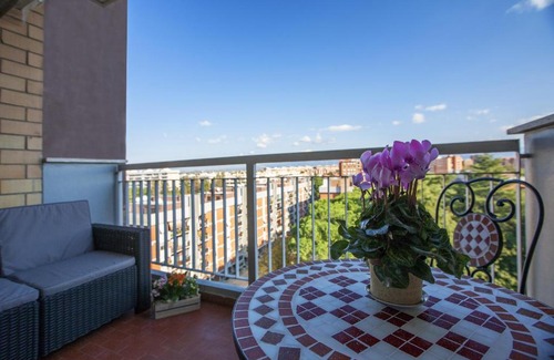 COLLI ANIENE House | Rogiual