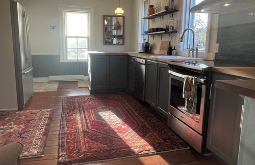 Stone Mills House | Rogue's Hollow Retreat