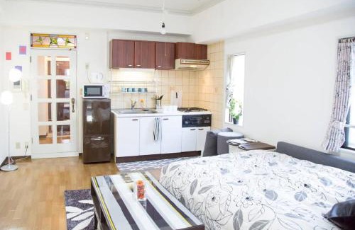 Hiroshima City Centre Apartment | Rokko - Modern Apartment near Hiroshima Station for 5 ppl