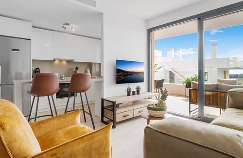 La Gaspara Apartment | Roli | Apartment with pool in Estepona