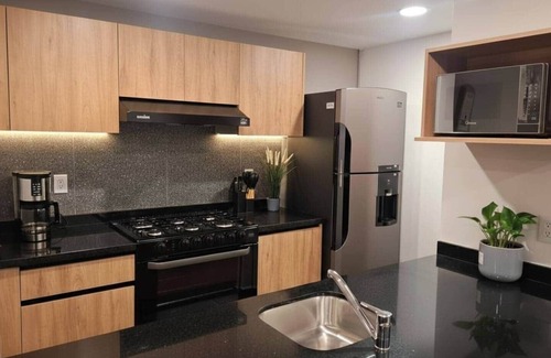 Cuauhtemoc Apartment | Roma Norte Loft | Workspace + Coworking, Pool/Gym