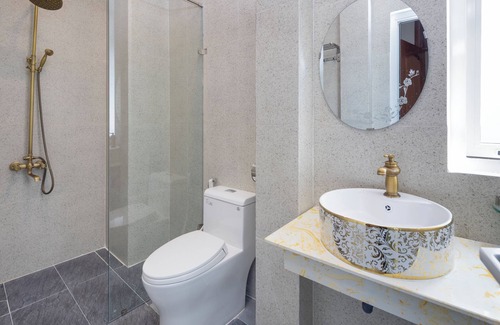 Phuong Hotel | Romance Hotel